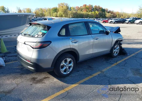 2023 Honda Hr-V 2Wd Lx from USA, damaged, VIN 3CZRZ1H39PM720951